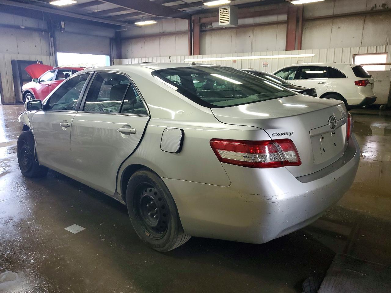 2010 TOYOTA CAMRY