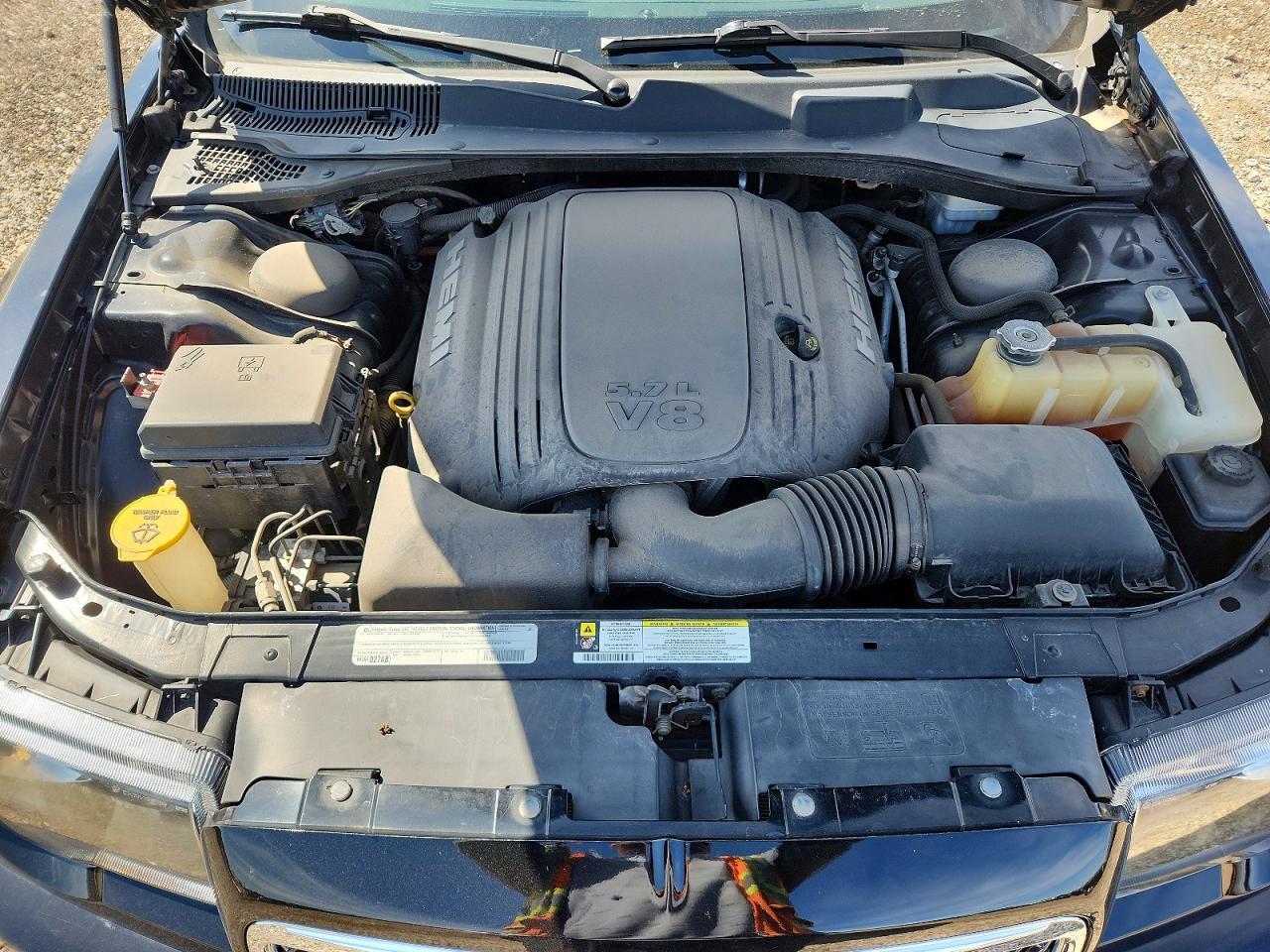 2010 CHRYSLER 300