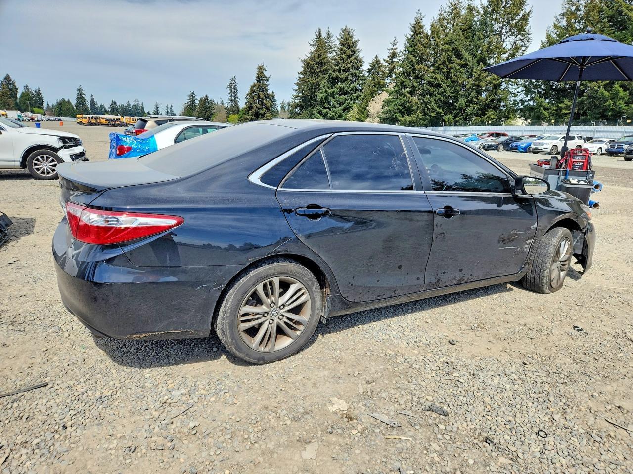 2017 TOYOTA CAMRY