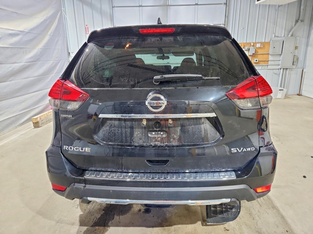 2017 NISSAN ROGUE