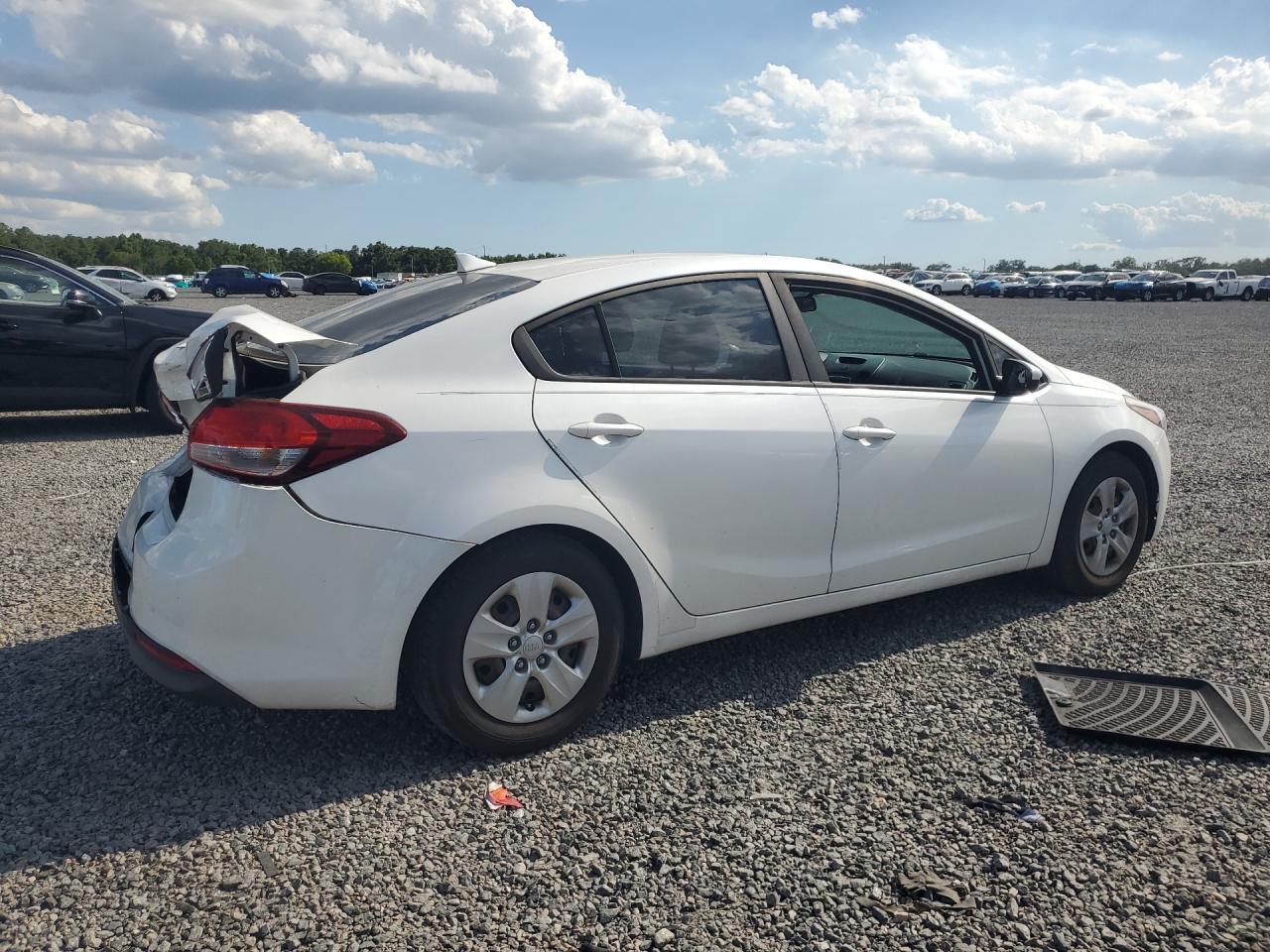 2017 KIA FORTE