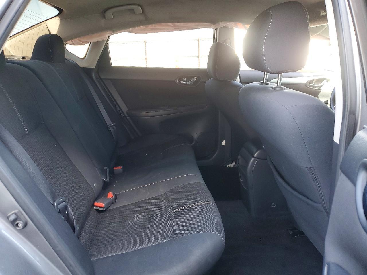 2016 NISSAN SENTRA