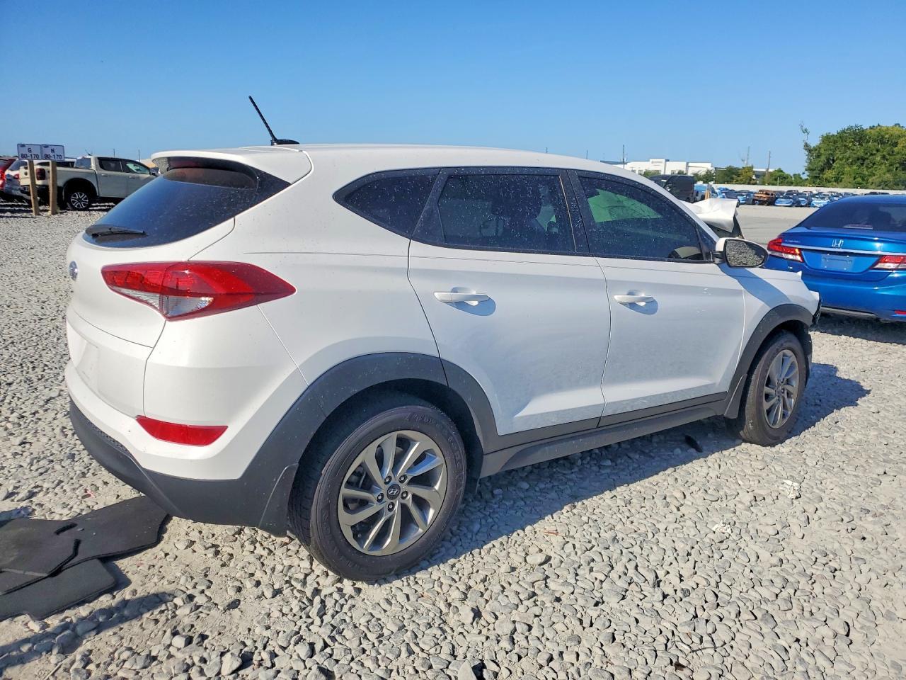 2017 HYUNDAI TUCSON