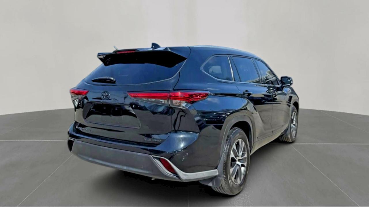 2022 TOYOTA HIGHLANDER