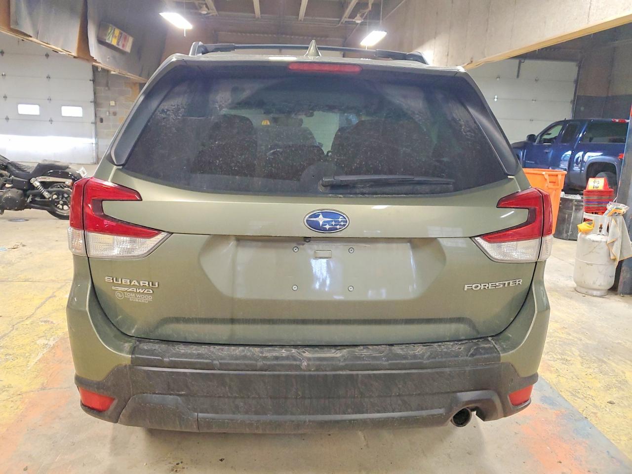 2021 SUBARU FORESTER