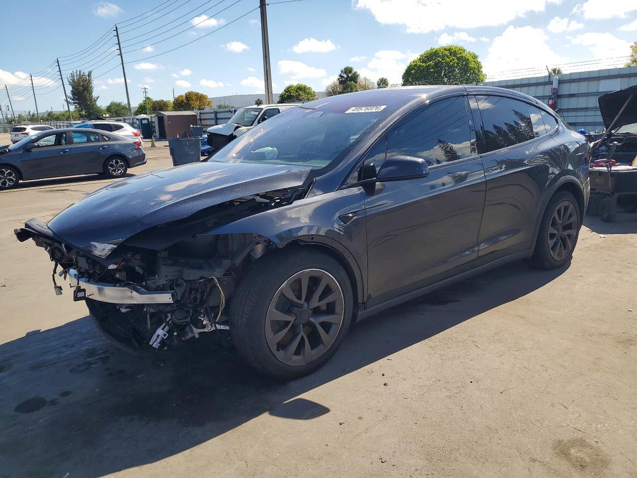 2024 TESLA MODEL X