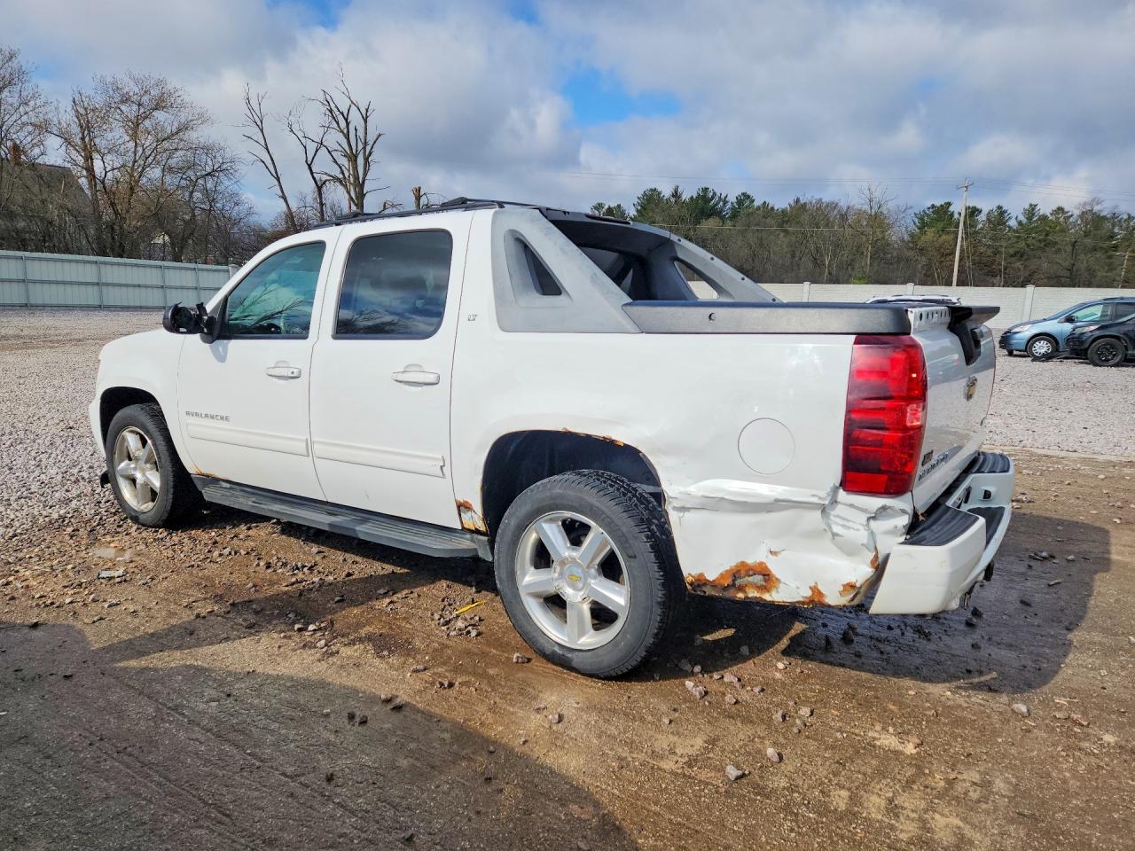 2011 CHEVROLET Avalanche