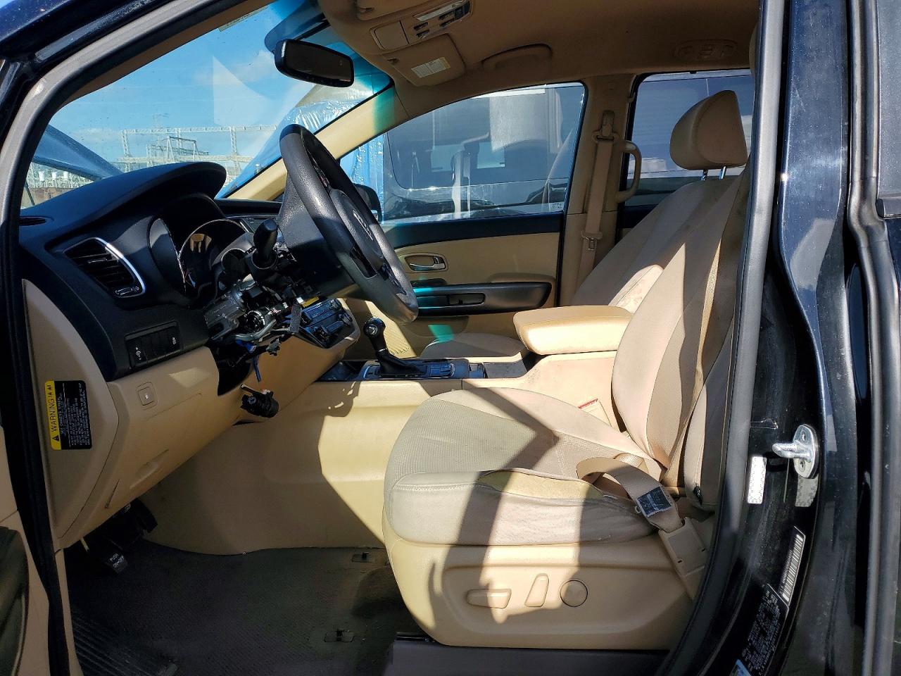 2016 KIA SEDONA