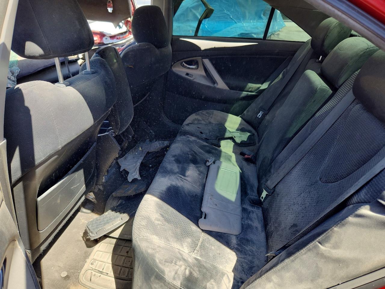 2010 TOYOTA CAMRY