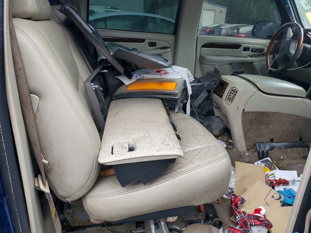 2003 CADILLAC Escalade EXT
