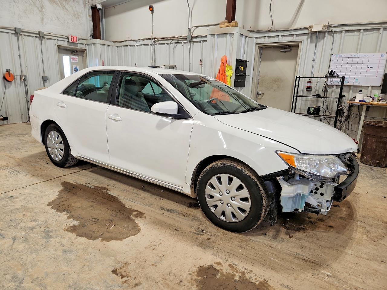 2013 TOYOTA CAMRY