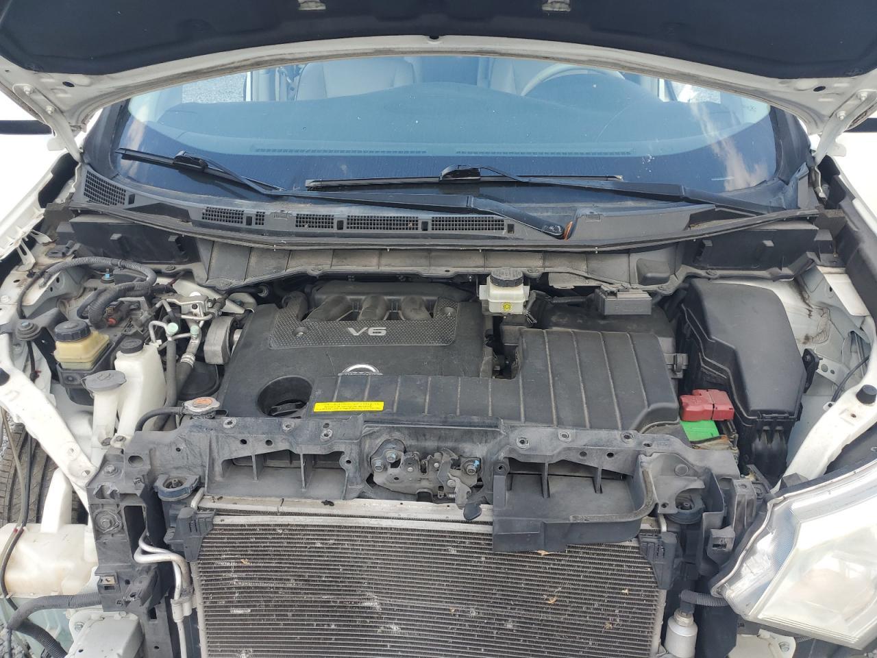 2015 NISSAN Quest