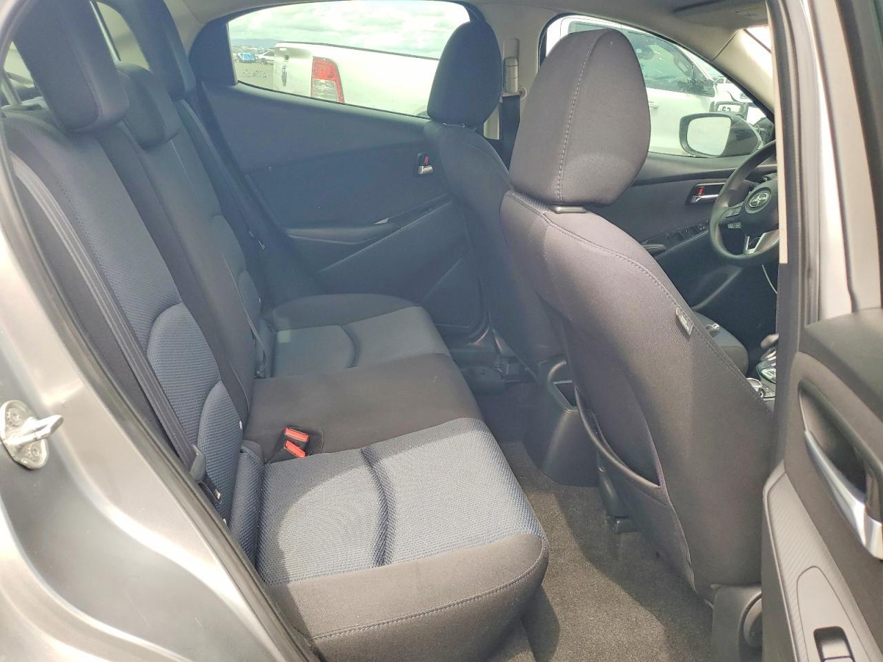 2016 SCION iA