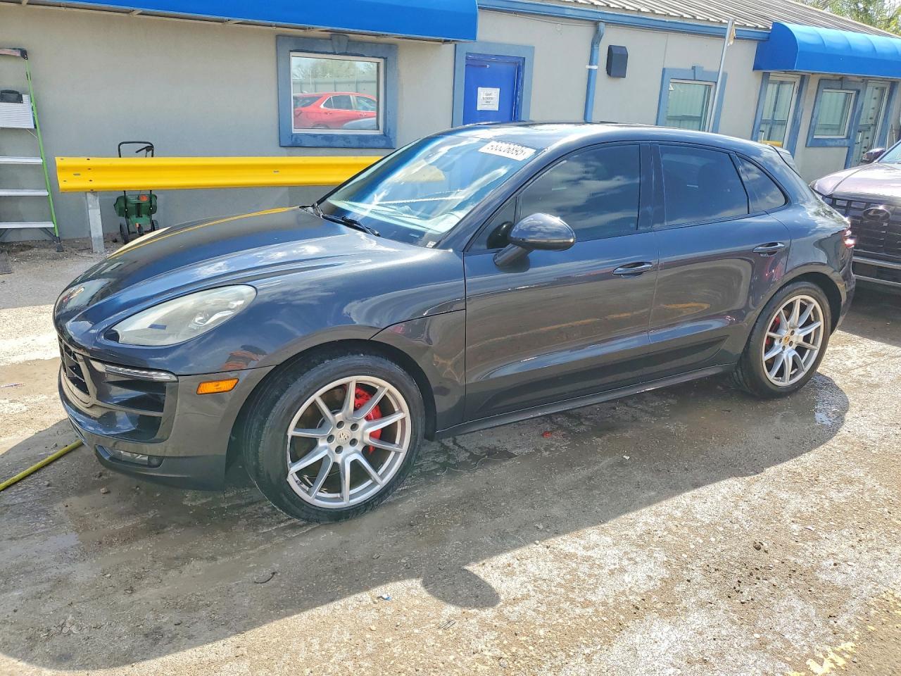 2017 PORSCHE Macan