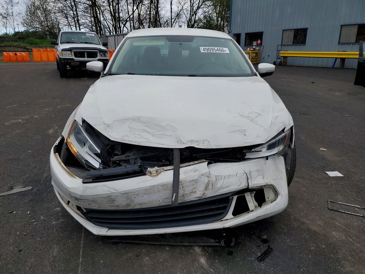 2011 VOLKSWAGEN JETTA