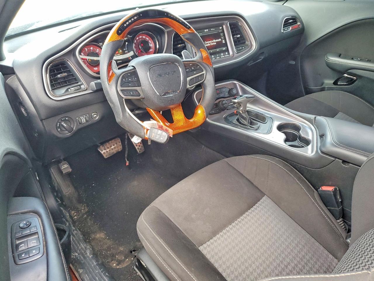 2020 DODGE Challenger