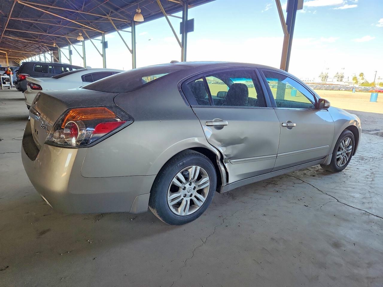 2012 NISSAN ALTIMA