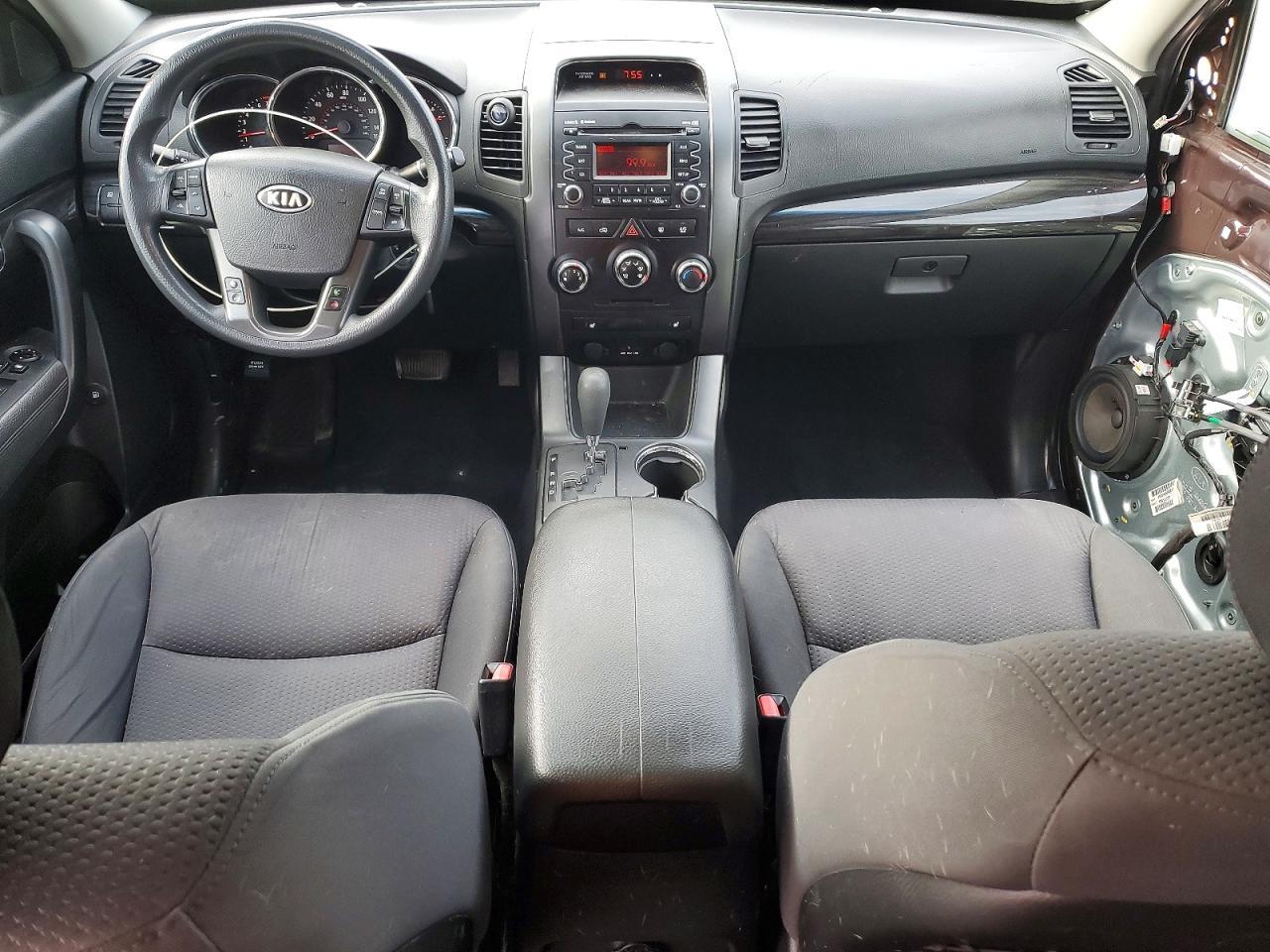 2011 KIA SORENTO