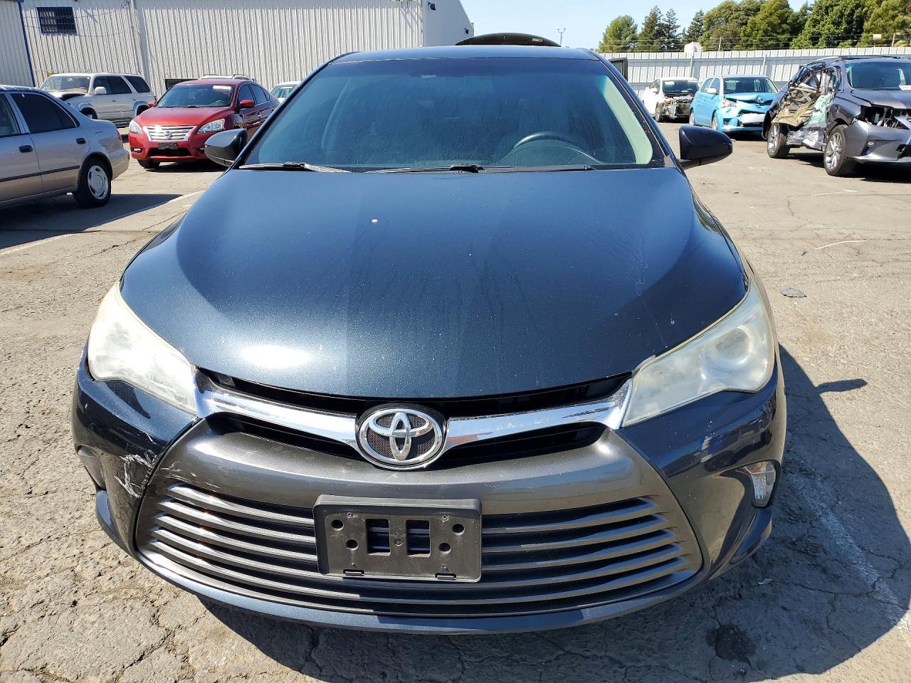 2017 TOYOTA CAMRY