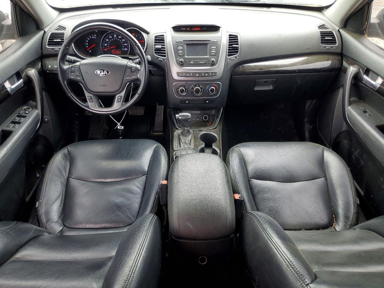 2014 KIA SORENTO
