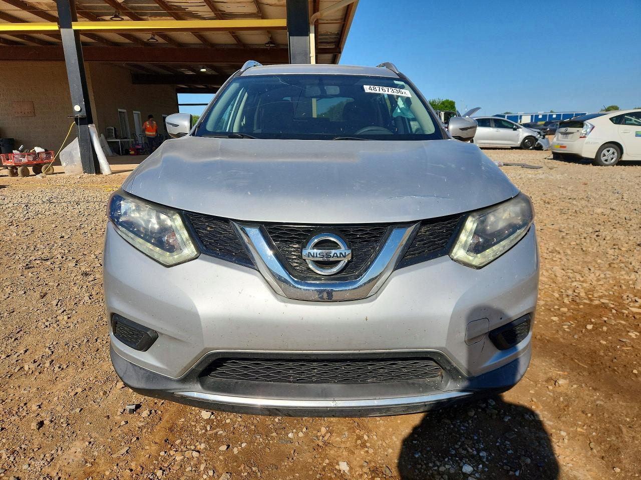 2016 NISSAN ROGUE