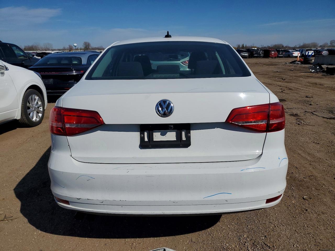2015 VOLKSWAGEN JETTA