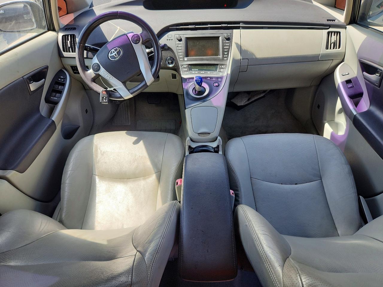 2010 TOYOTA PRIUS