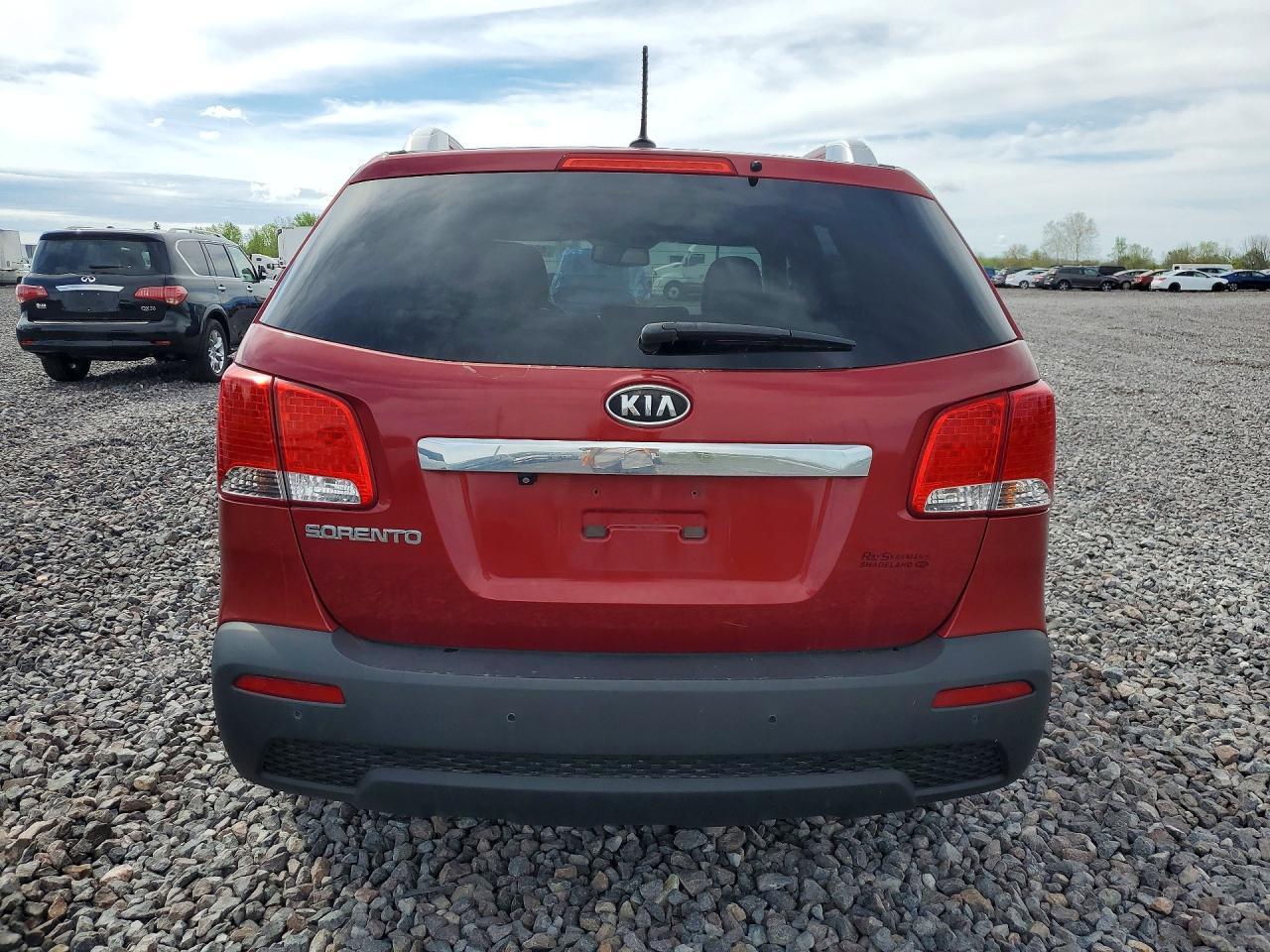 2011 KIA SORENTO