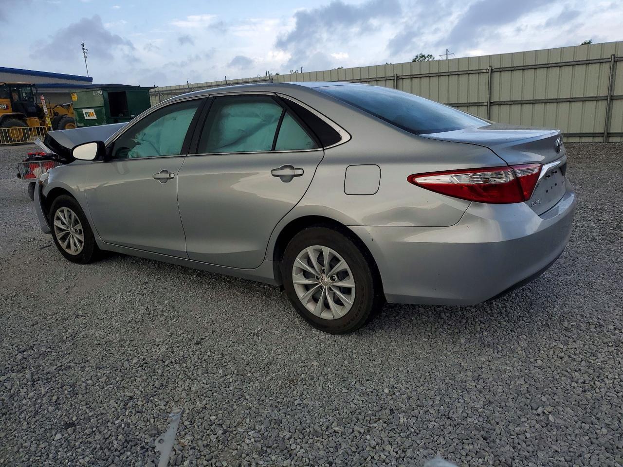 2015 TOYOTA CAMRY