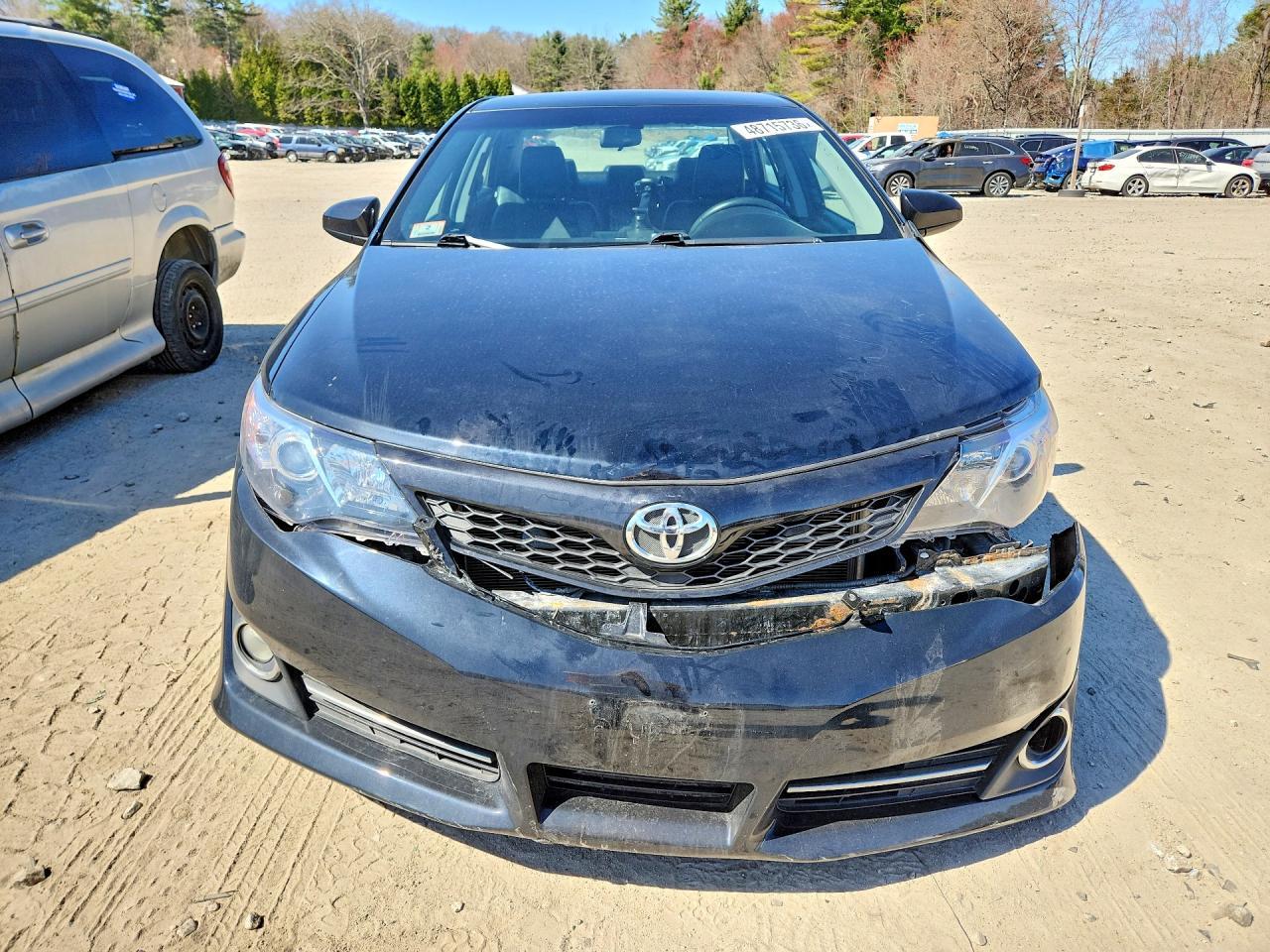 2014 TOYOTA CAMRY