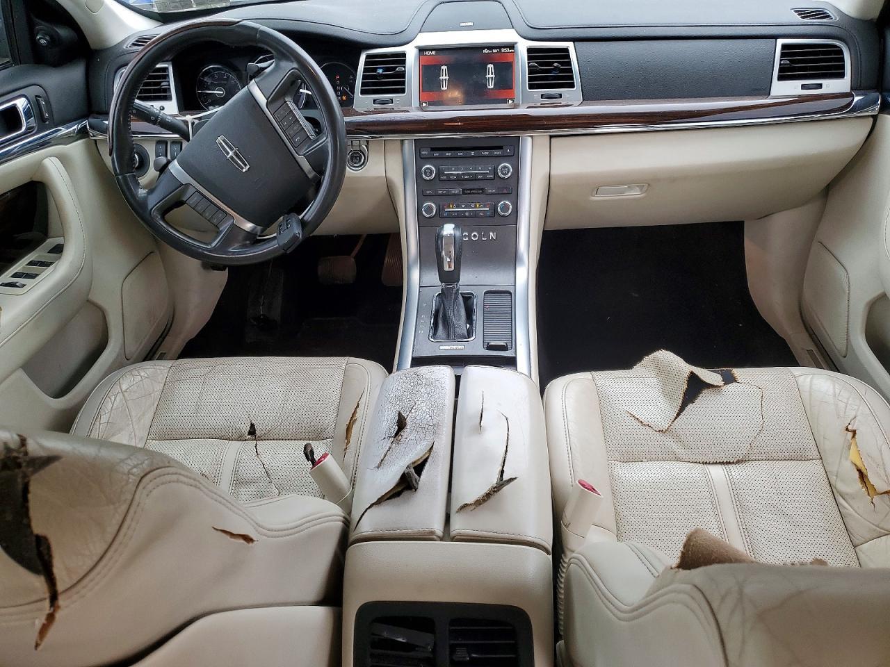 2011 LINCOLN MKS