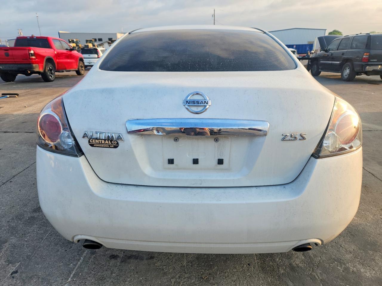 2010 NISSAN ALTIMA