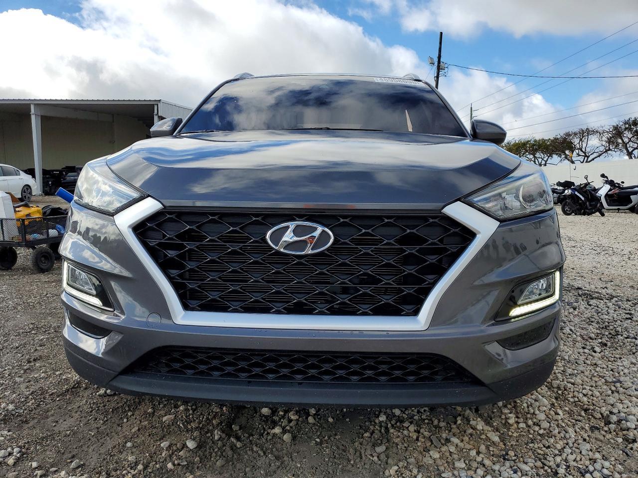 2021 HYUNDAI TUCSON