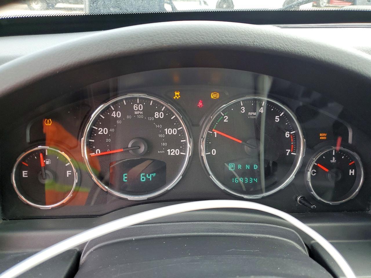 2012 JEEP Liberty