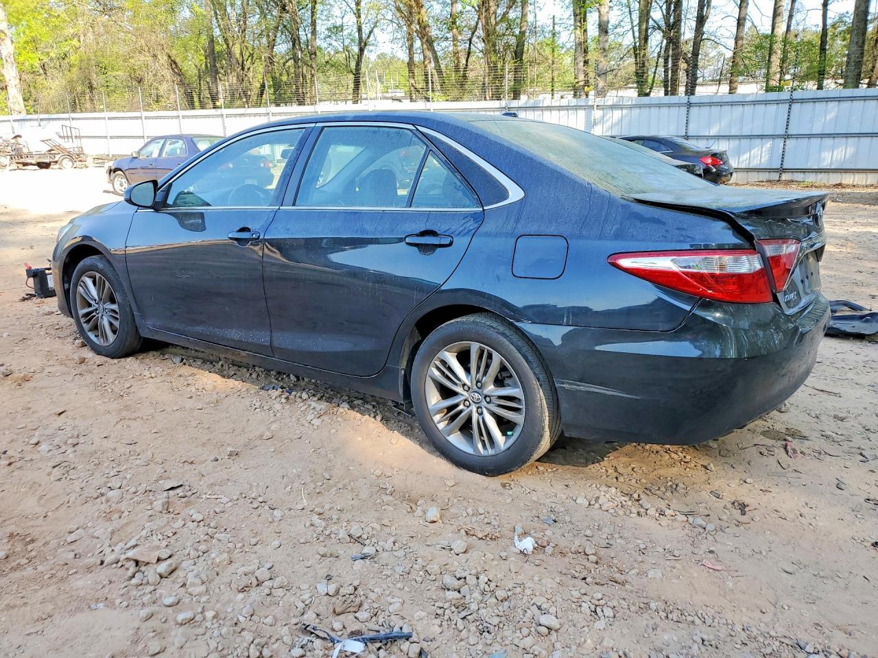 2017 TOYOTA CAMRY