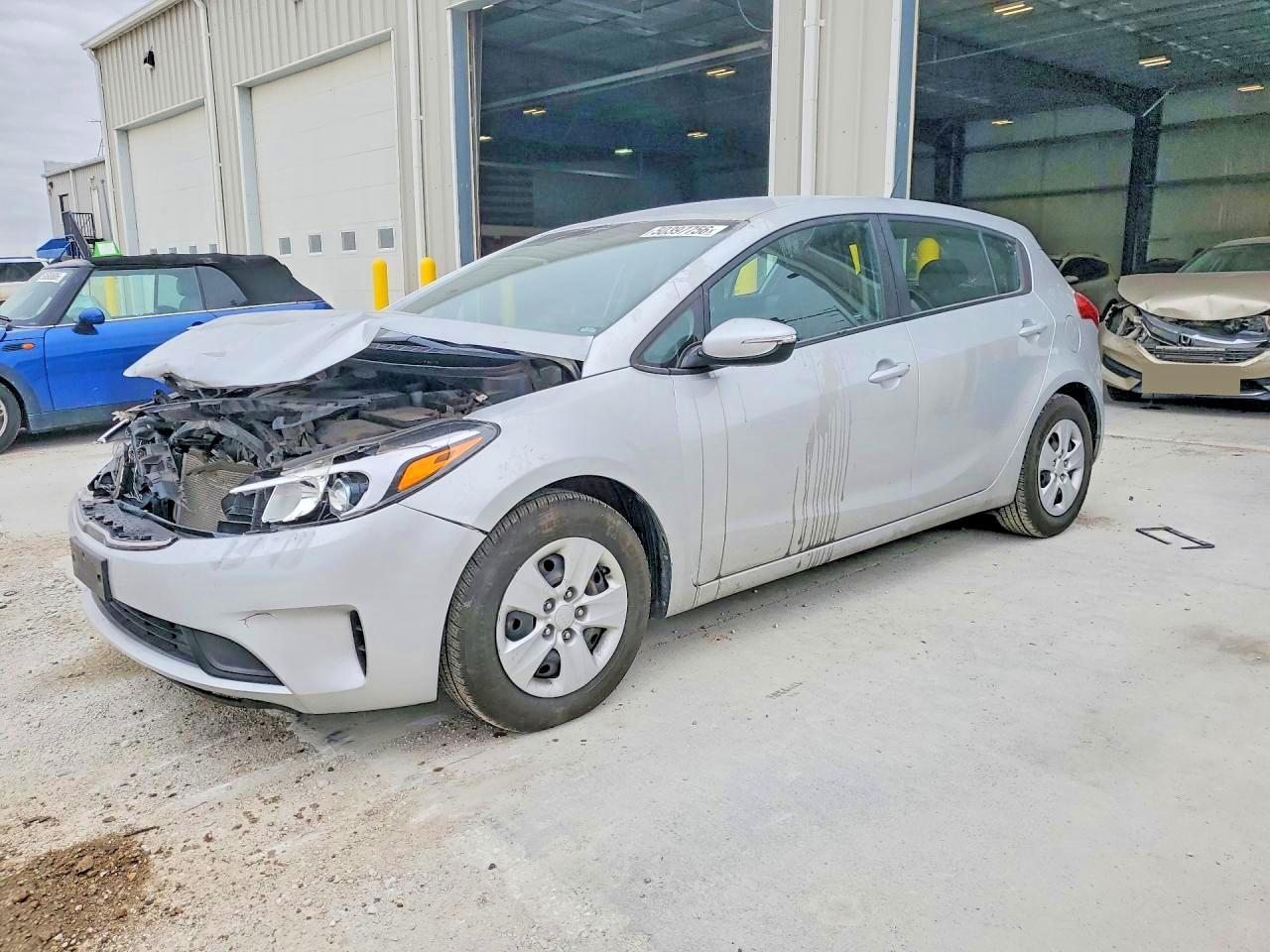 2017 KIA FORTE
