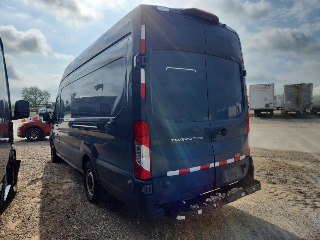 2020 FORD Transit