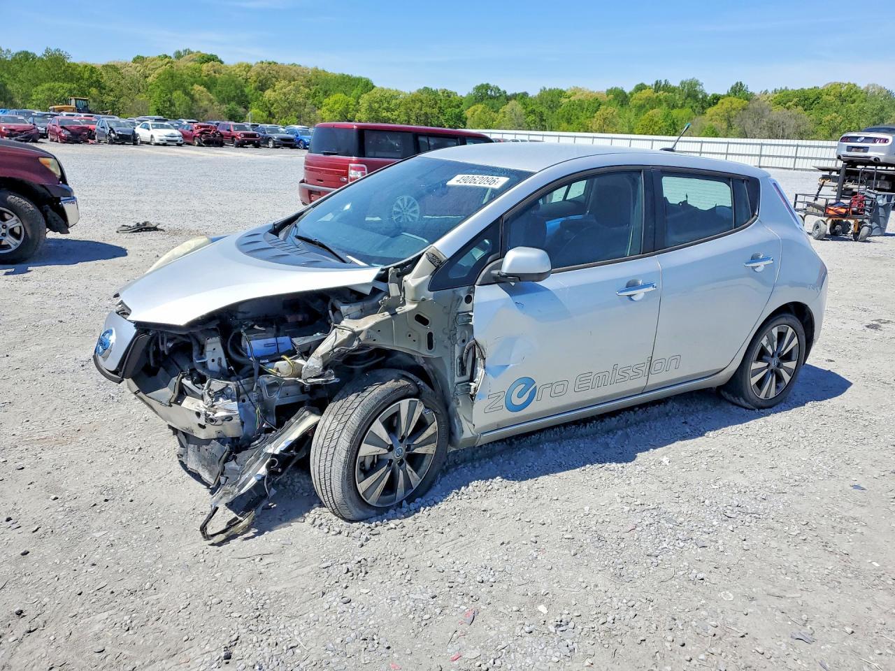 2013 NISSAN LEAF