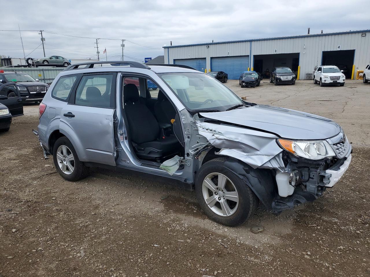 2013 SUBARU FORESTER