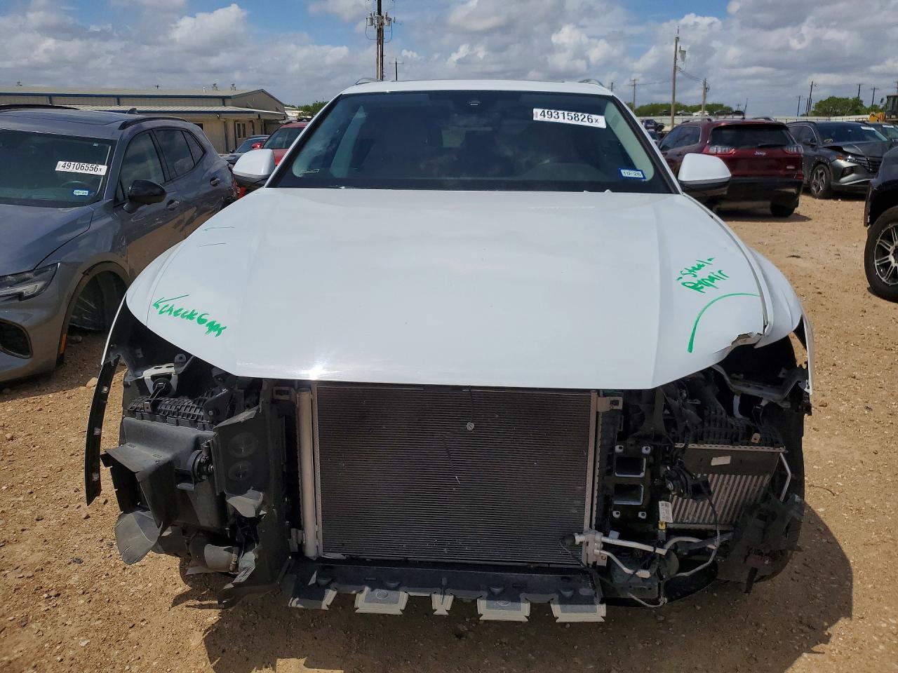 2022 AUDI Q8