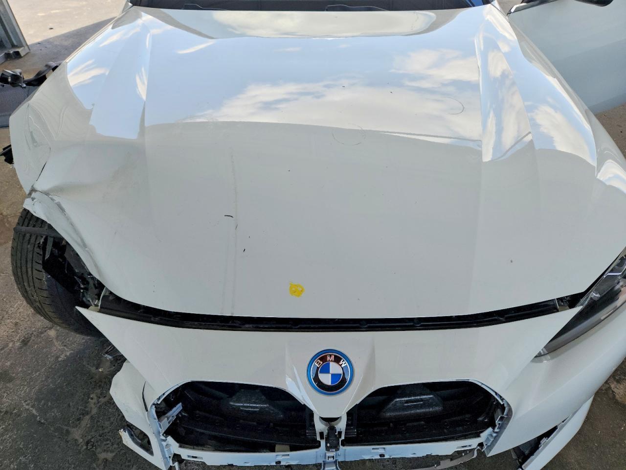 2024 BMW i4