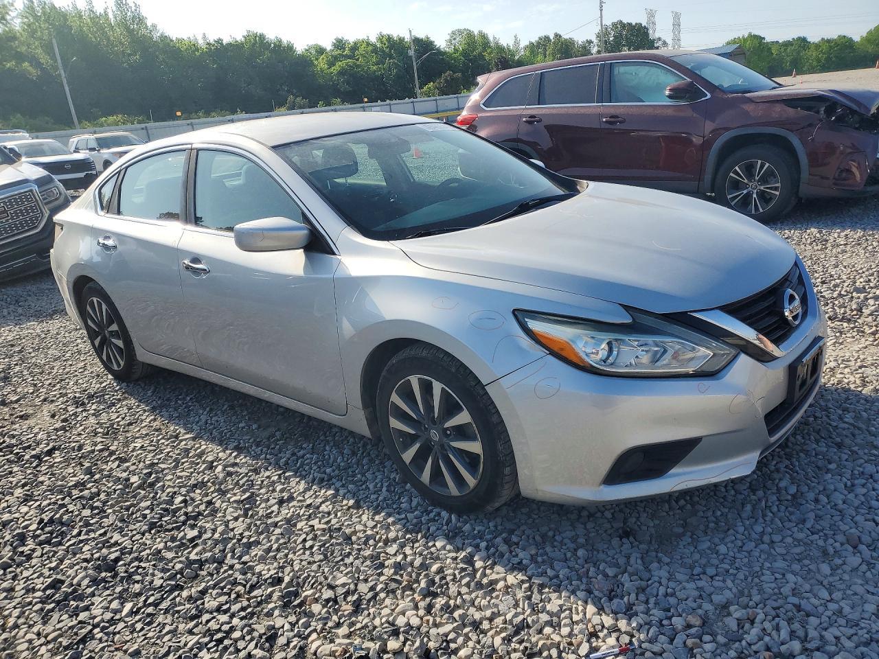 2017 NISSAN ALTIMA