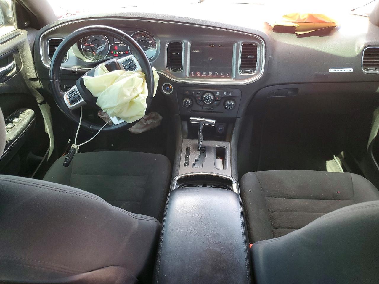 2011 DODGE CHARGER