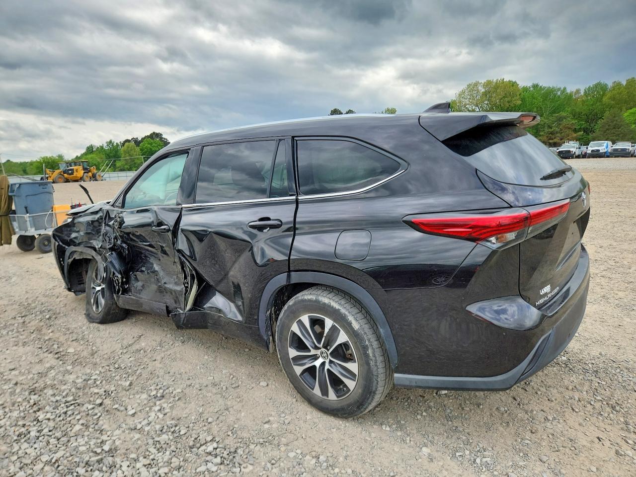 2021 TOYOTA HIGHLANDER