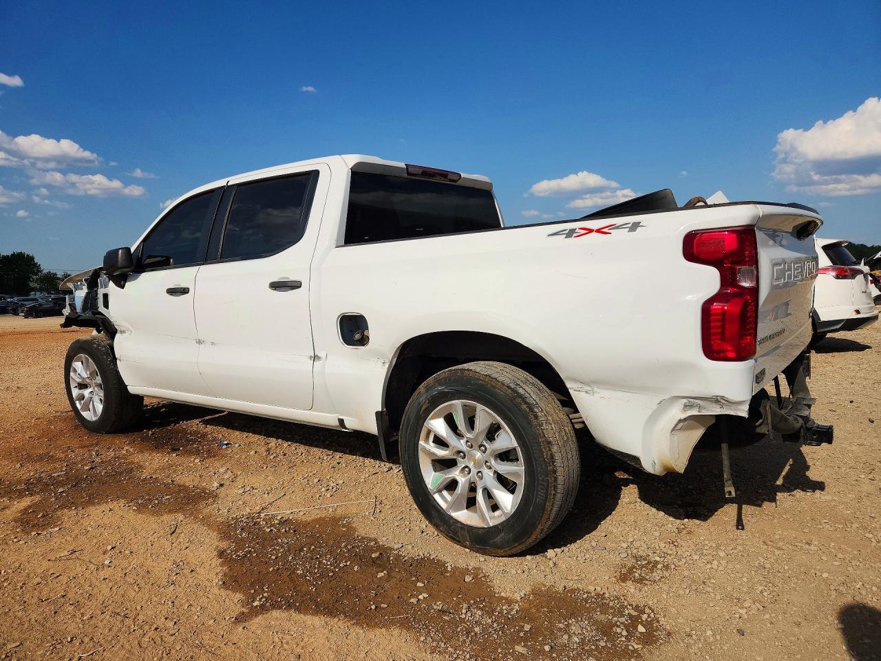 2024 CHEVROLET Silverado