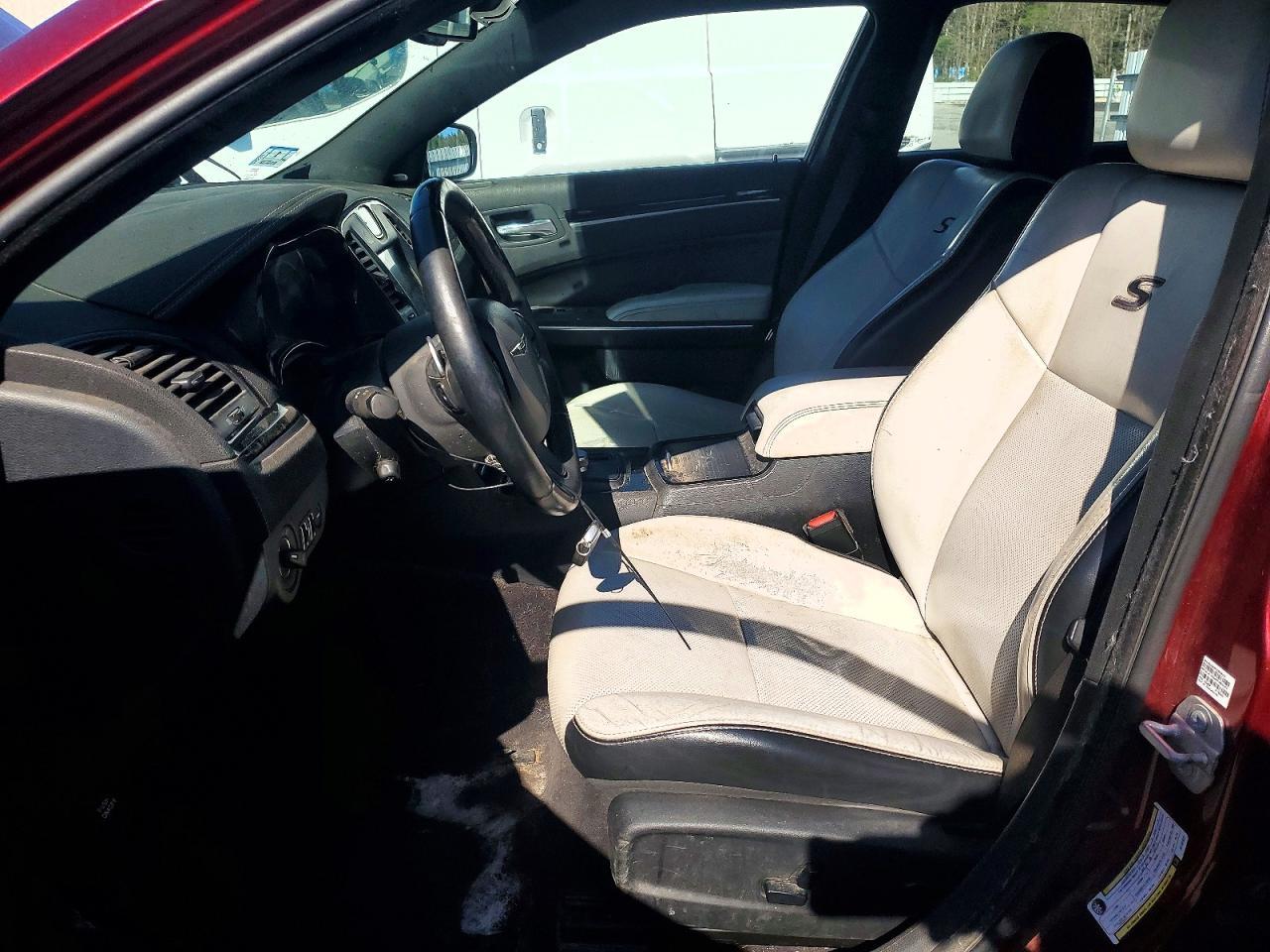2018 CHRYSLER 300