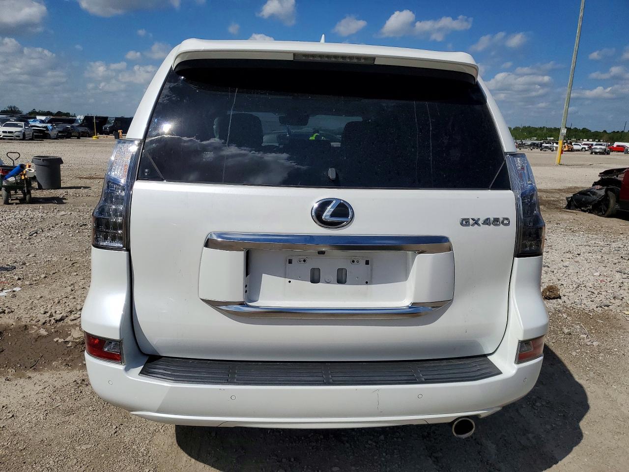 2022 LEXUS GX 460