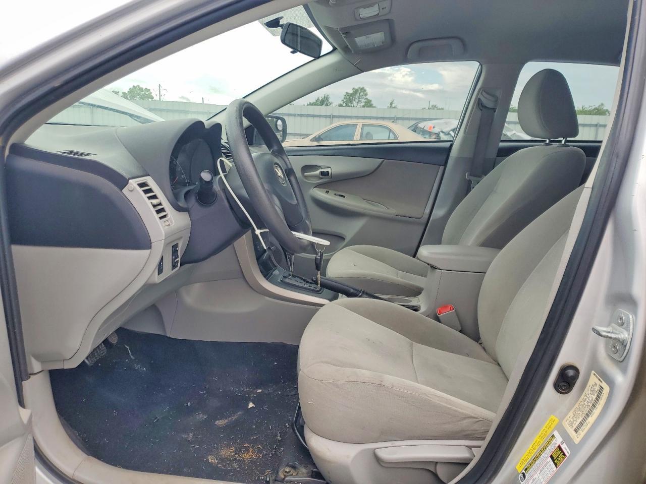 2013 TOYOTA COROLLA