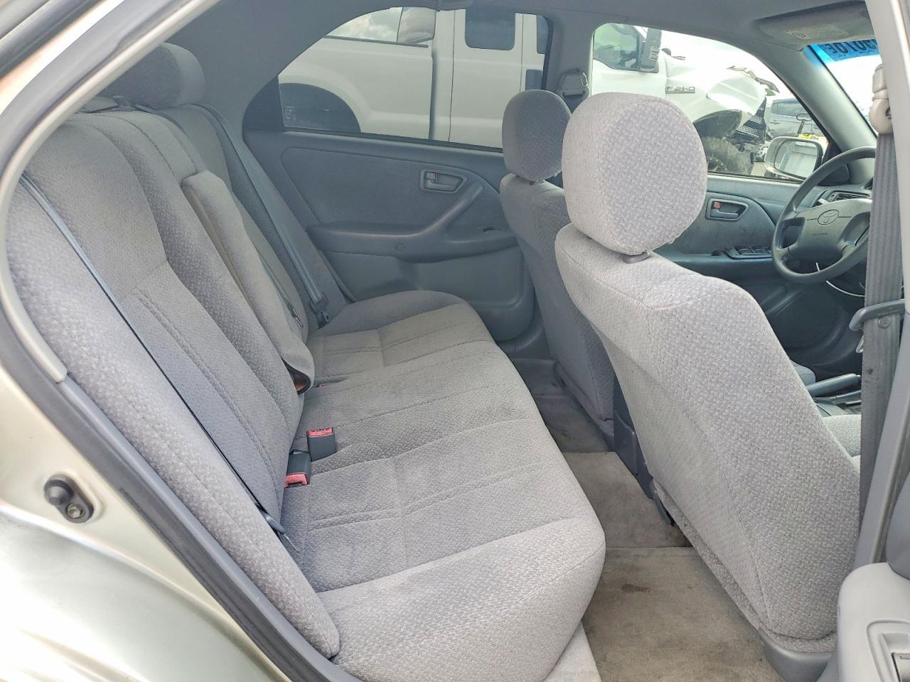 2000 TOYOTA CAMRY