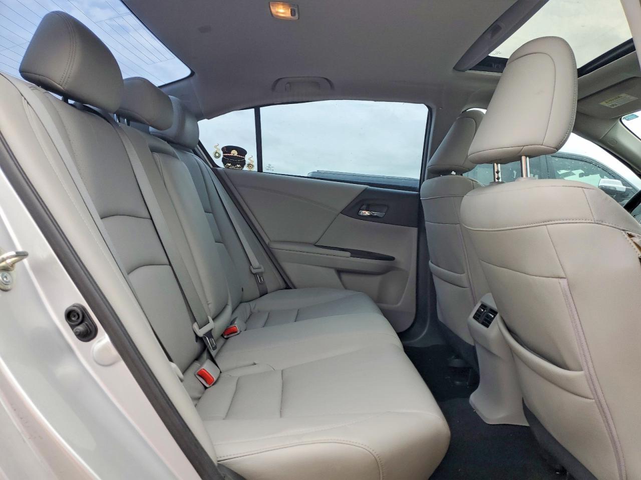2015 HONDA ACCORD